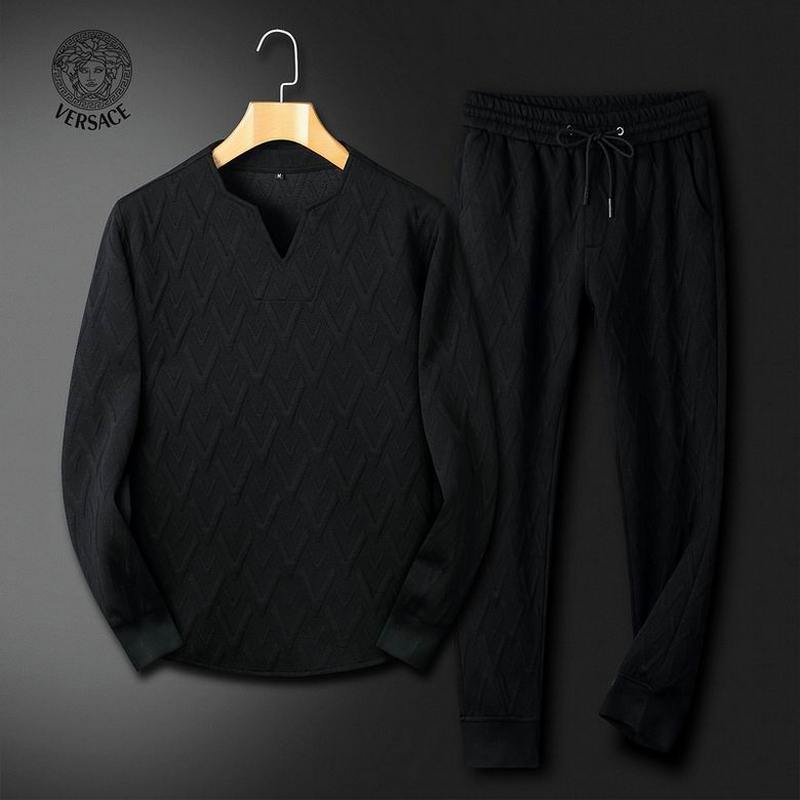 Versace Men's Suits 62